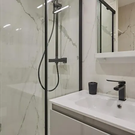 Charming Center Of Paris-montorgueil Apartment