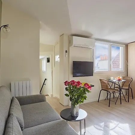 Charming Center Of Paris-montorgueil Apartment